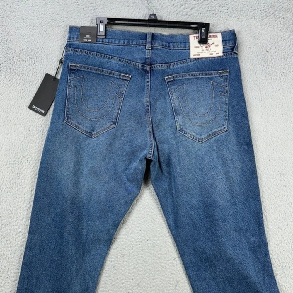 True Religion Men Geno Relaxed Slim Fit Jeans 33 Blue Stretch 5 Pocket Denim NEW